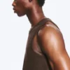 Klassisches geripptes Tanktop – Dunkelbraun Klassisches geripptes Tanktop – Dunkelbraun
