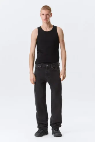 Klean Mid Rise Regular Straight Jeans – Tuned Black – Schwarz Klean Mid Rise Regular Straight Jeans – Tuned Black – Schwarz