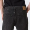 Klean Mid Rise Regular Straight Jeans – Tuned Black – Schwarz
