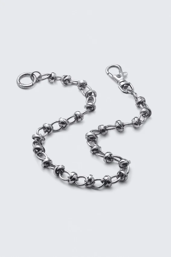 Klobige, geknotete Hosenkette – Silber Klobige, geknotete Hosenkette – Silber