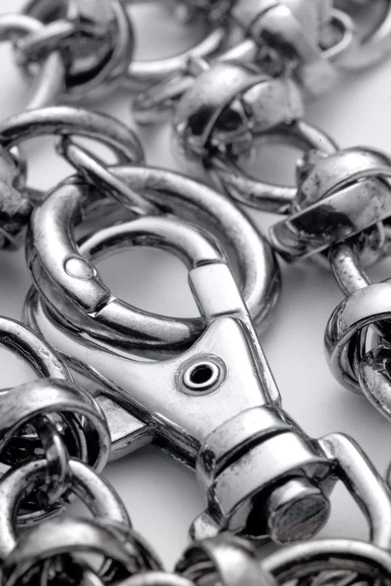 Klobige, geknotete Hosenkette – Silber Klobige, geknotete Hosenkette – Silber