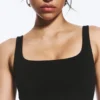 Kropptes Sport-Top – Schwarz Kropptes Sport-Top – Schwarz