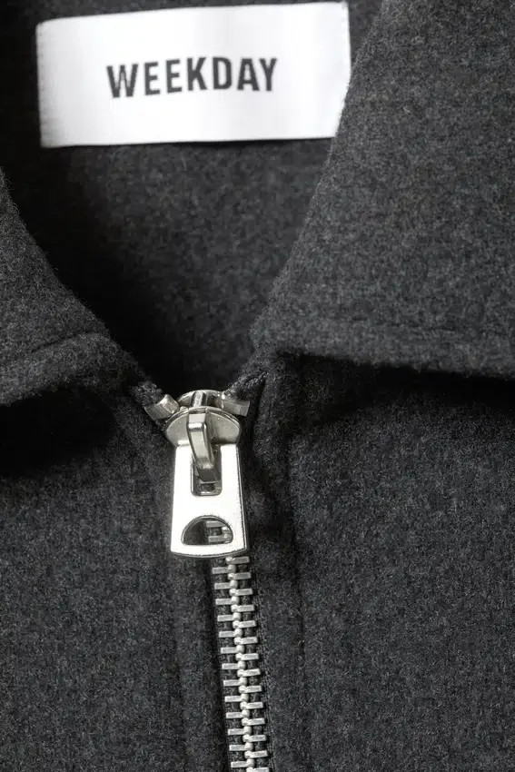 Kurze Jacke aus Wollmischung – Dunkelgrau meliert Kurze Jacke aus Wollmischung – Dunkelgrau meliert