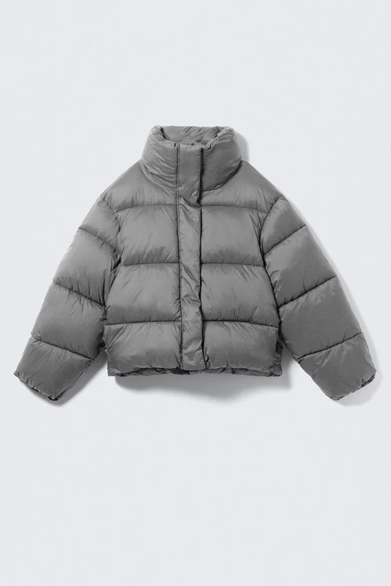 Kurze Oversize-Daunenjacke – Grau Kurze Oversize-Daunenjacke – Grau