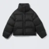 Kurze Oversize-Daunenjacke – Schwarz Kurze Oversize-Daunenjacke – Schwarz