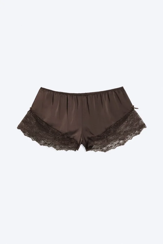 Kurze Satin-Spitzen-Shorts – Dunkelbraun Kurze Satin-Spitzen-Shorts – Dunkelbraun