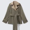 Kurzer, wendbarer Trenchcoat mit doppelter Knopfleiste – Beige & Khaki-Grün Kurzer, wendbarer Trenchcoat mit doppelter Knopfleiste – Beige & Khaki-Grün