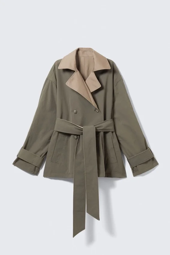 Kurzer, wendbarer Trenchcoat mit doppelter Knopfleiste – Beige & Khaki-Grün Kurzer, wendbarer Trenchcoat mit doppelter Knopfleiste – Beige & Khaki-Grün