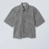 Kurzes Short-Sleeve-Hemd – Schwarz-Weiß-Karomuster Kurzes Short-Sleeve-Hemd – Schwarz-Weiß-Karomuster