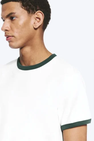 Kurzärmeliges Baumwoll-T-Shirt mit Kontrastbesatz – Weiß – Grüner Saum
