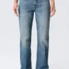 Laika Mid Rise Regular Straight Jeans – Radio Blue – Mittelblau Laika Mid Rise Regular Straight Jeans – Radio Blue – Mittelblau