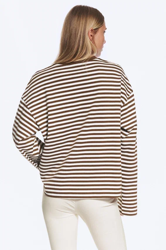 Langarmshirt aus Baumwolle – Braun-weiße Streifen Langarmshirt aus Baumwolle – Braun-weiße Streifen