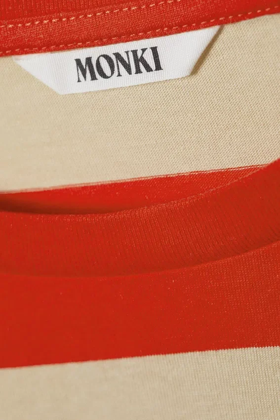 Langarmshirt aus Baumwolle – Leuchtend rote & beige Streifen Langarmshirt aus Baumwolle – Leuchtend rote & beige Streifen