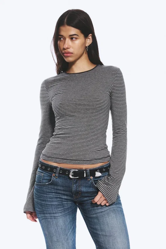 Langarmshirt aus Baumwolle – schwarz-grau gestreift Langarmshirt aus Baumwolle – schwarz-grau gestreift