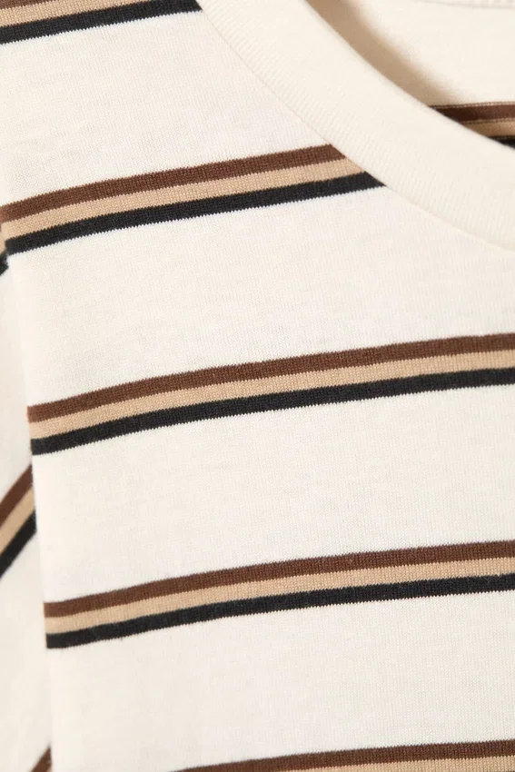 Langarmshirt aus Baumwolle – Staubweiß – Braune Streifen Langarmshirt aus Baumwolle – Staubweiß – Braune Streifen