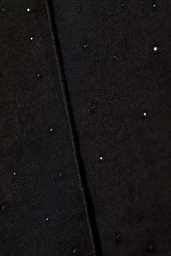 Langarmshirt mit Stehkragen und Strasssteinen – Schwarz – Strasssteine Langarmshirt mit Stehkragen und Strasssteinen – Schwarz – Strasssteine