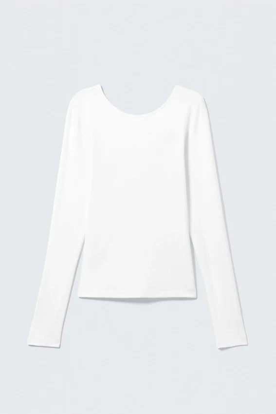 Langarmshirt mit tiefem Rückenausschnitt – Weiß Langarmshirt mit tiefem Rückenausschnitt – Weiß