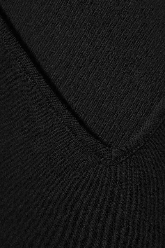 Langarmshirt mit tiefem V-Ausschnitt – Schwarz Langarmshirt mit tiefem V-Ausschnitt – Schwarz