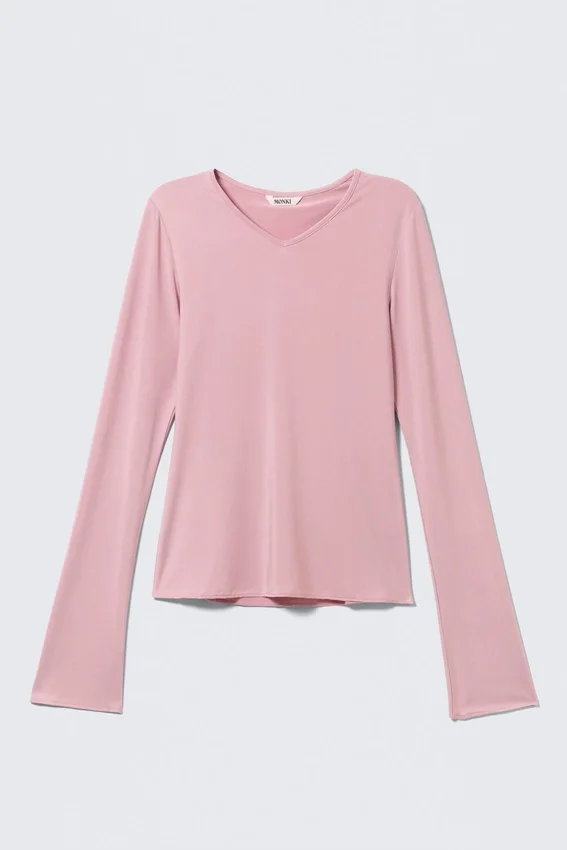 Langarmshirt mit V-Ausschnitt – Hellrosa Langarmshirt mit V-Ausschnitt – Hellrosa