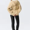 Langer Strick-Kapuzenpullover mit Reißverschluss – Beige Langer Strick-Kapuzenpullover mit Reißverschluss – Beige