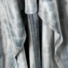 Langärmliges asymmetrisches Midikleid – Dunkelgrün – Tie-Dye Langärmliges asymmetrisches Midikleid – Dunkelgrün – Tie-Dye