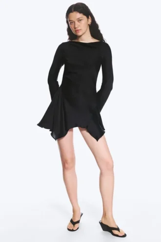 Langärmliges, asymmetrisches Satin-Mini-Kleid – Schwarz