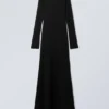 Langärmliges Maxikleid – Schwarz