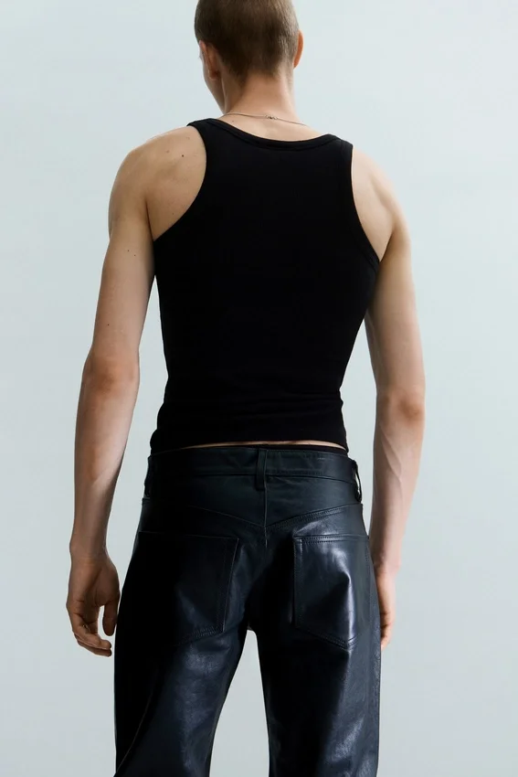 Lederhose mit geradem Bein – Schwarz Lederhose mit geradem Bein – Schwarz