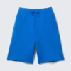 Locker sitzende Scuba-Shorts – Hellblau Locker sitzende Scuba-Shorts – Hellblau