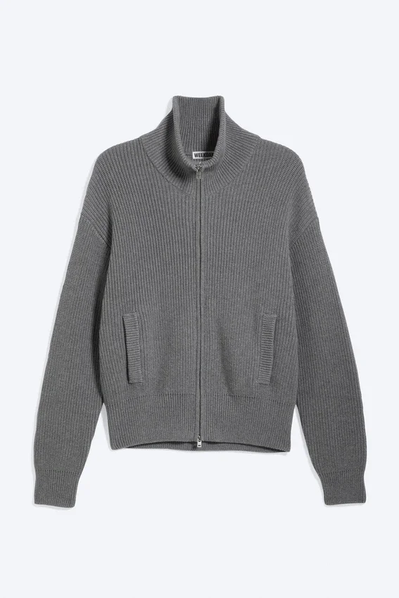 Locker sitzende Strickjacke mit hohem Kragen und Reißverschluss – Hellstaubgrau Locker sitzende Strickjacke mit hohem Kragen und Reißverschluss – Hellstaubgrau