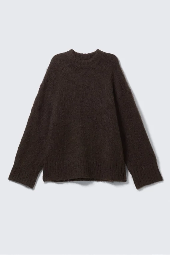 Locker sitzender, flauschiger Strickpullover – Dunkelbraun Locker sitzender, flauschiger Strickpullover – Dunkelbraun