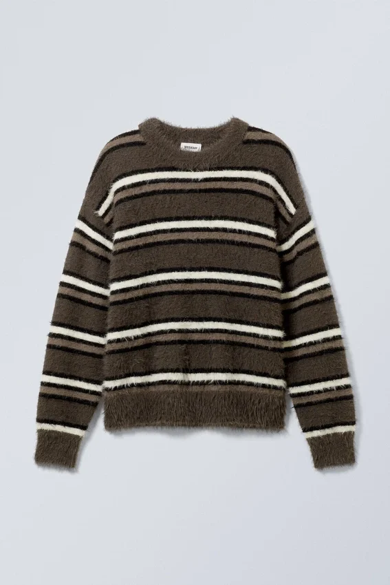 Locker sitzender, gestreifter, flauschiger Strickpullover – braune Streifen Locker sitzender, gestreifter, flauschiger Strickpullover – braune Streifen