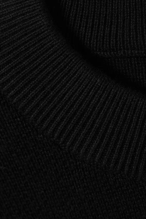 Locker sitzender, kastenförmiger Strickpullover – Schwarz Locker sitzender, kastenförmiger Strickpullover – Schwarz