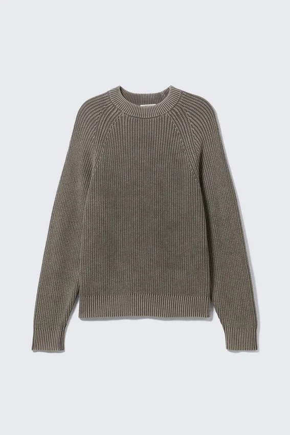 Locker sitzender Strickpullover aus Baumwolle – gewaschenes Dunkelgrau-Melange Locker sitzender Strickpullover aus Baumwolle – gewaschenes Dunkelgrau-Melange
