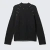 Locker sitzender Strickpullover aus Wollmischung mit Nieten – Schwarz – Nieten Locker sitzender Strickpullover aus Wollmischung mit Nieten – Schwarz – Nieten