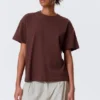 Locker sitzendes, kastenförmiges Baumwoll-T-Shirt – Burgunderrot