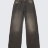 Lockere Regular-Fit-Jeans mit geradem Bein – Senfgelb Schwarz – Schwarz | Cheap Monday GB