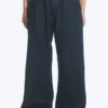 Lockere Straight-Jeans mit normaler Taillenhöhe – Extra Blue Rinse – Mittelblau | Cheap Monday Gb