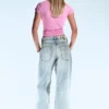 Lockere Straight-Jeans mit normaler Taillenhöhe – Hellblau | Cheap Monday GB