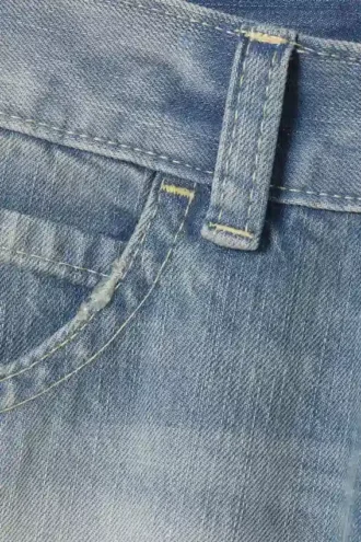 Lockere Straight-Jeans mit normaler Taillenhöhe – Whiped Blue | Cheap Monday GB Lockere Straight-Jeans mit normaler Taillenhöhe – Whiped Blue | Cheap Monday GB