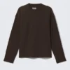 Lockeres, kastenförmiges Langarmshirt – Dunkelbraun Lockeres, kastenförmiges Langarmshirt – Dunkelbraun
