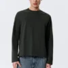 Lockeres, kastenförmiges Langarmshirt – Dunkelgrün Lockeres, kastenförmiges Langarmshirt – Dunkelgrün