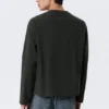 Lockeres, kastenförmiges Langarmshirt – Dunkelgrün Lockeres, kastenförmiges Langarmshirt – Dunkelgrün