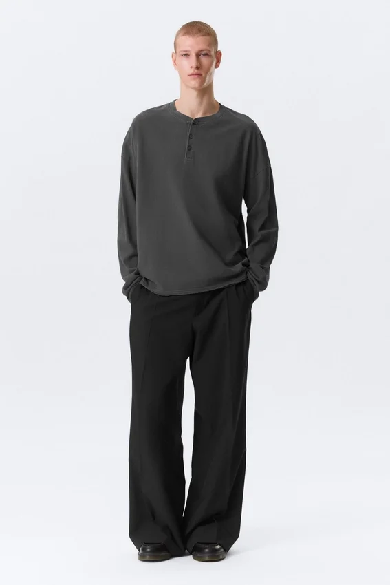 Lockeres Langarm-Henley-T-Shirt – Dunkelgrau Lockeres Langarm-Henley-T-Shirt – Dunkelgrau