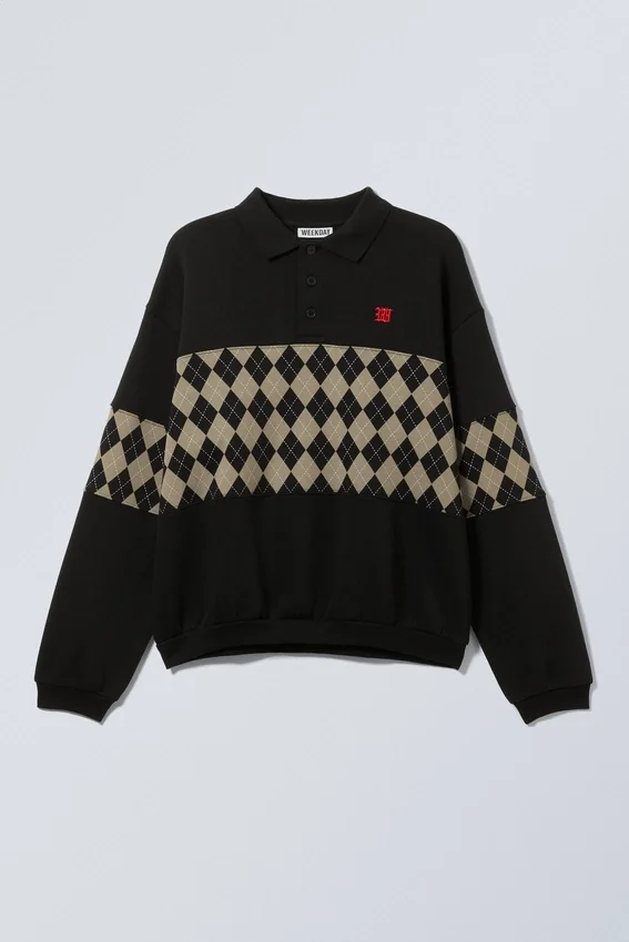 Lockeres Polo-Sweatshirt mit Print – Schwarz – Argyle-Einsatz Lockeres Polo-Sweatshirt mit Print – Schwarz – Argyle-Einsatz