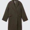 Logan knielanger Mantel aus Wollmischung – Dunkelkhaki Logan knielanger Mantel aus Wollmischung – Dunkelkhaki