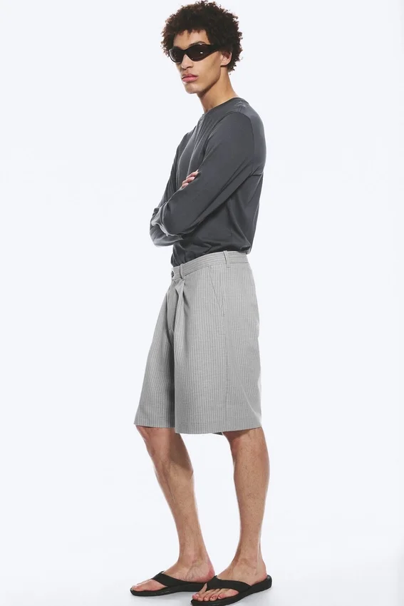 Lose Anzughose für Shorts von Uno – Hellstaubgrau Lose Anzughose für Shorts von Uno – Hellstaubgrau