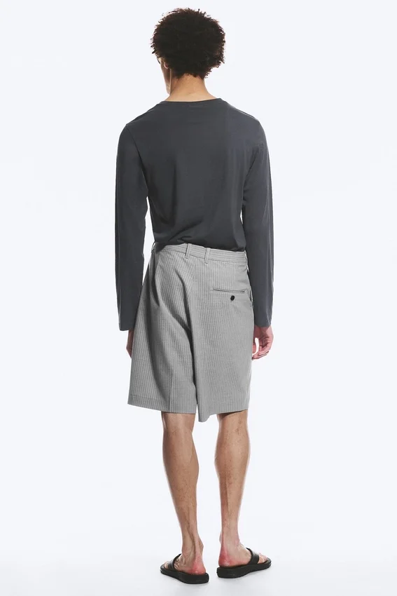 Lose Anzughose für Shorts von Uno – Hellstaubgrau Lose Anzughose für Shorts von Uno – Hellstaubgrau