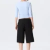 Lose sitzende Anzugshorts mit Falten und niedriger Leibhöhe – Schwarz Lose sitzende Anzugshorts mit Falten und niedriger Leibhöhe – Schwarz