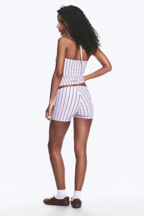 Low-Jersey-Hotpants – Lila Streifen Low-Jersey-Hotpants – Lila Streifen